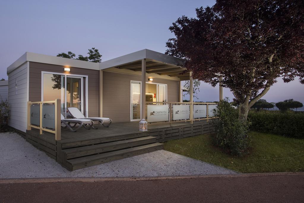 Mobile Homes Premium Vista Mare Park Umag By Camp4You Exteriér fotografie